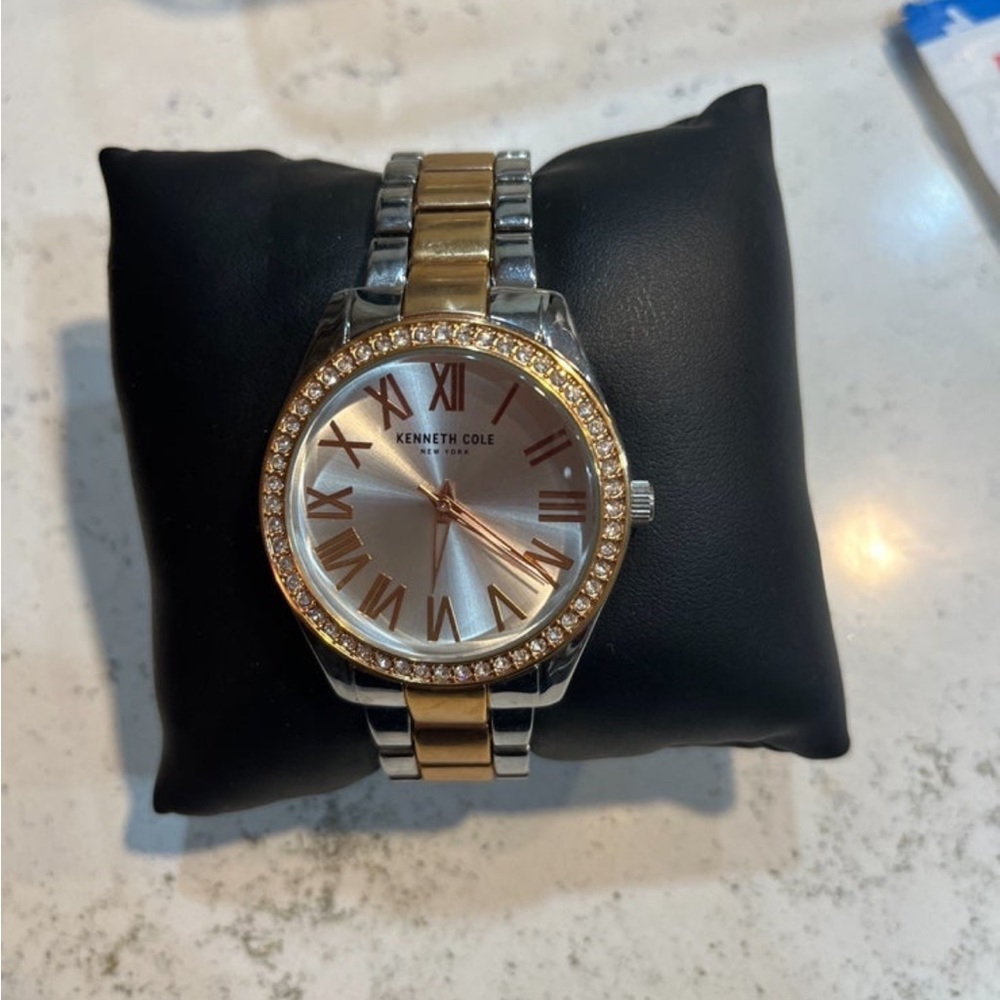 Adult Kenneth Cole Kcc0184005 Women's Two Tone Crystal Accent Women`s Watch